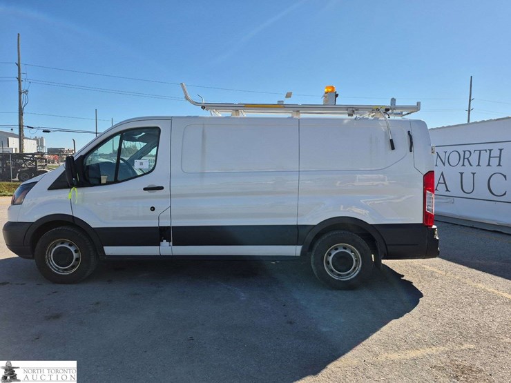 2018-ford-transit-image-8