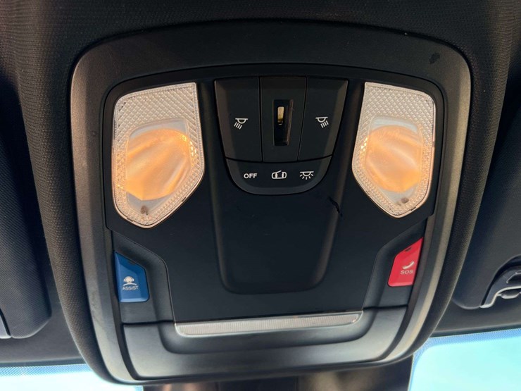 2022-dodge-2500-image-18