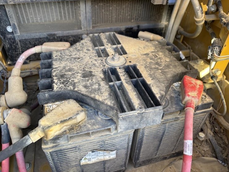 2020-caterpillar-313flgc-image-49