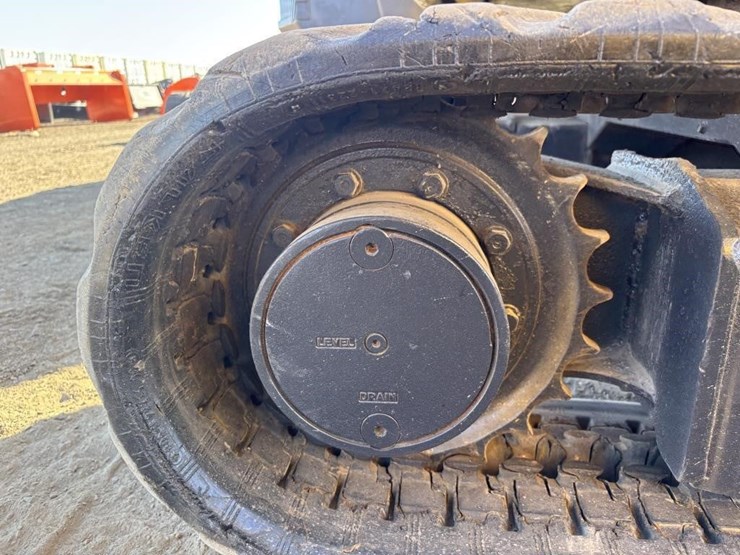 komatsu-pc30mr-1-image-18