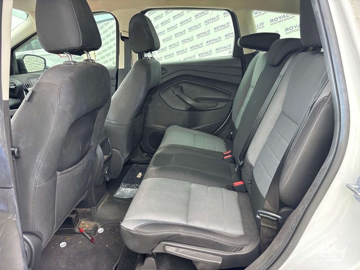 2017-ford-escape-image-18