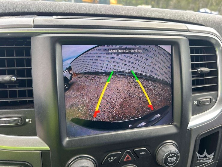 2022-dodge-1500-image-18