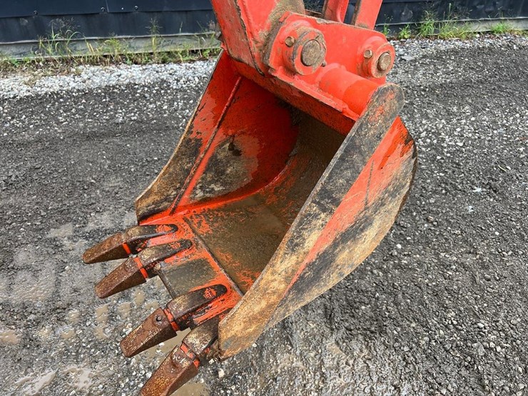 2017-kubota-l47-image-17