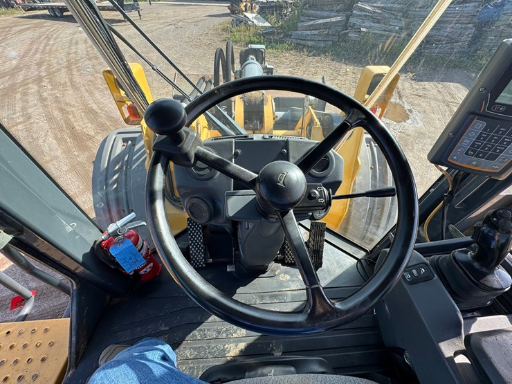 deere-744k-image-51