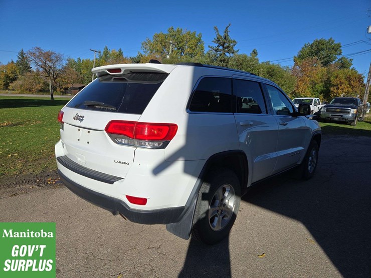 2014-jeep-grand-cherokee-image-3