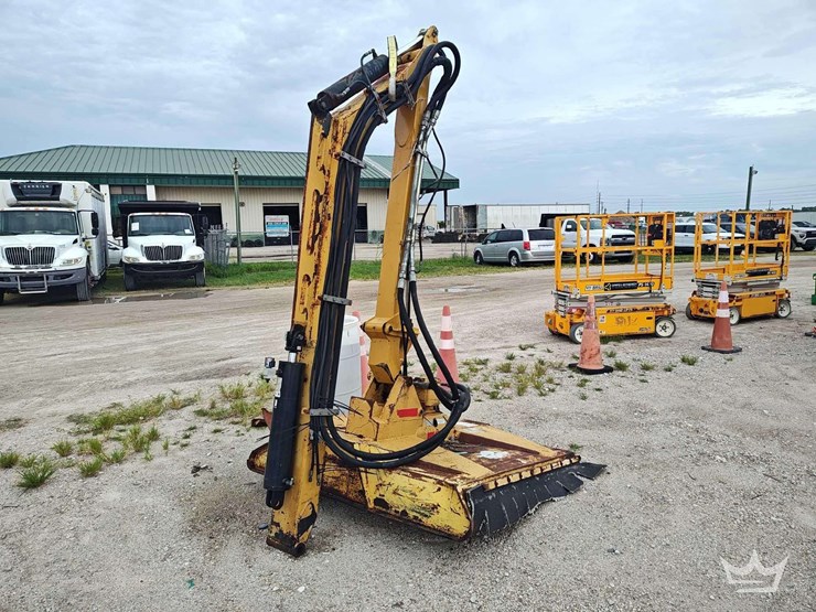 john-deere-6115m-image-22