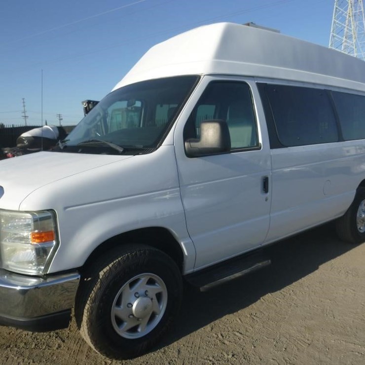 2014 FORD ECONOLINE 350