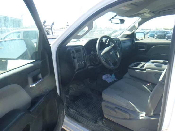 2016-chevrolet-2500hd-image-5