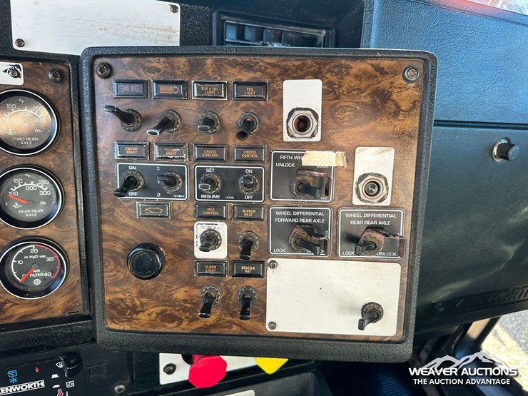 kenworth-t800-image-19