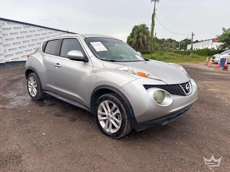 2011-nissan-juke-image-2