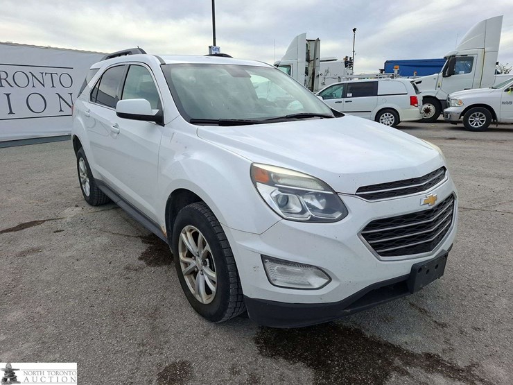 2017-chevrolet-equinox-image-3