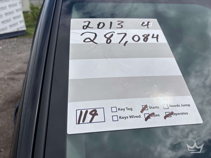 2013-dodge-grand-caravan-image-24