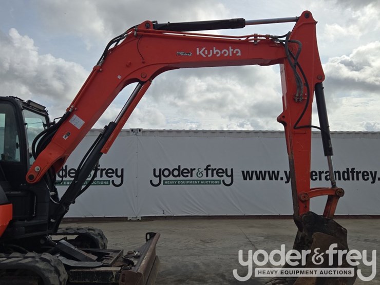 2022-kubota-kx080-image-31