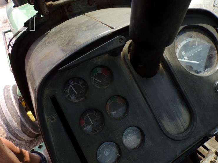 john-deere-4240-image-19