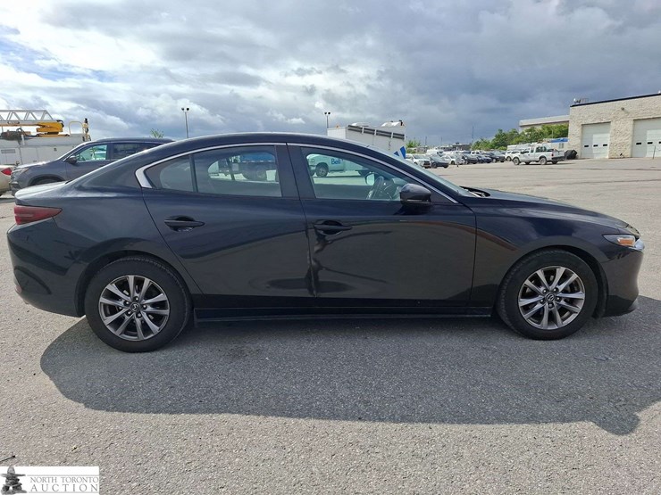 2020-mazda-mazda3-gs-4dr-sedan-6a-image-4