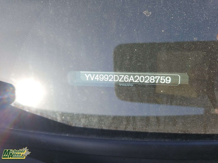 2010-volvo-xc60-image-32