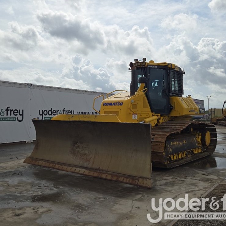 2024 KOMATSU D71PXI-24