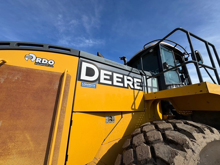 deere-744k-image-19