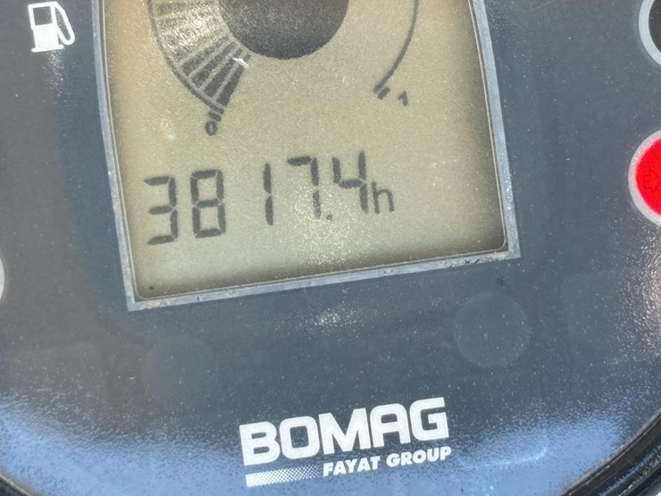 1994-bomag-bw213dh-40-image-44