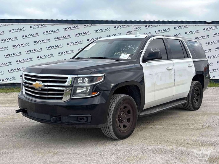 2020-chevrolet-tahoe-image-1