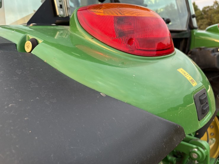 2018-john-deere-5125r-image-9