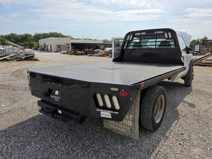 2005-ford-f550-image-68