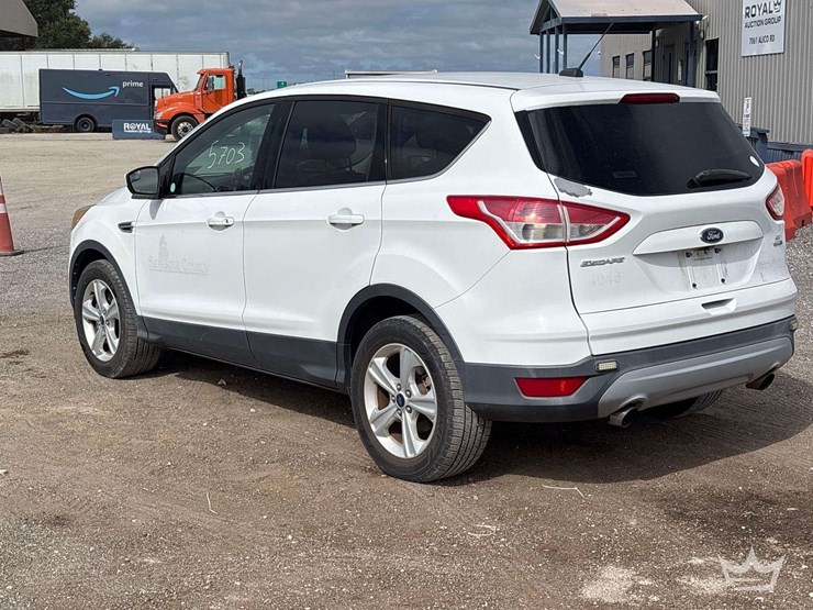 2016-ford-escape-image-4