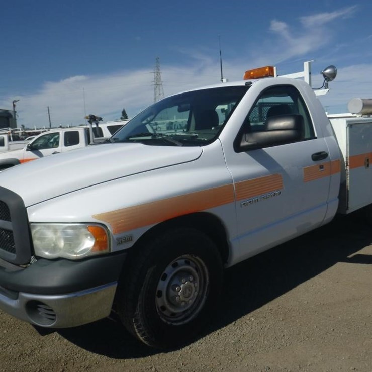 2005 DODGE RAM 2500