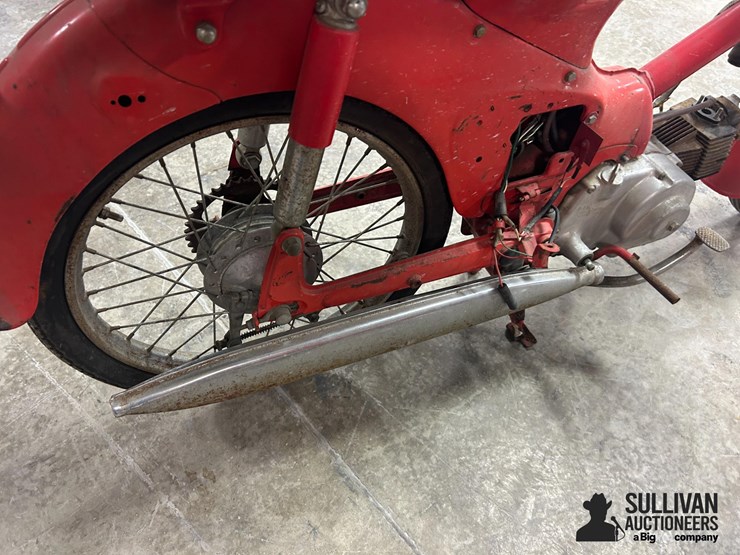 honda-50-motorized-bikes-w/-parts-image-12