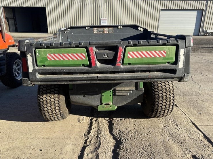 2012-john-deere-gator-image-6