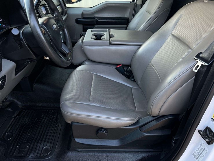 2020-ford-f350-image-22