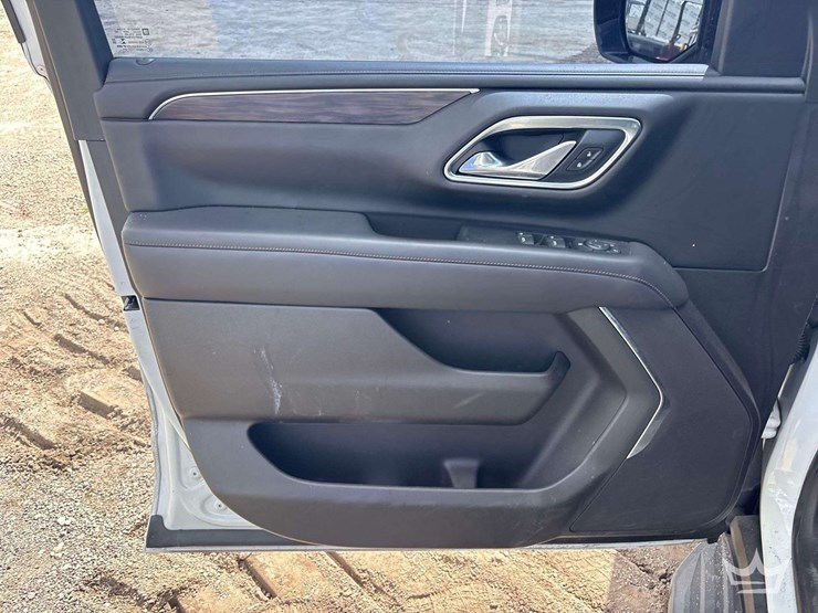 2021-chevrolet-tahoe-image-5