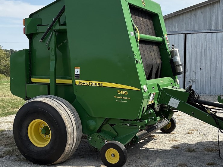 2016-john-deere-569-image-7