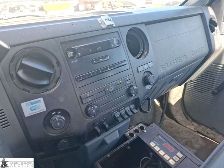 2015-ford-f250-image-12