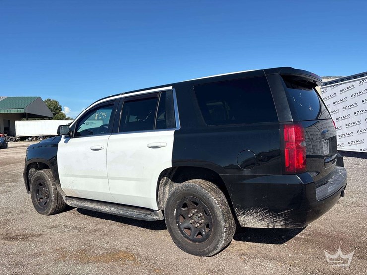 2019-chevrolet-tahoe-image-4