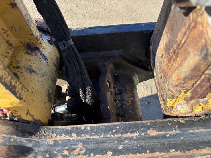 2019-caterpillar-308cr-image-14