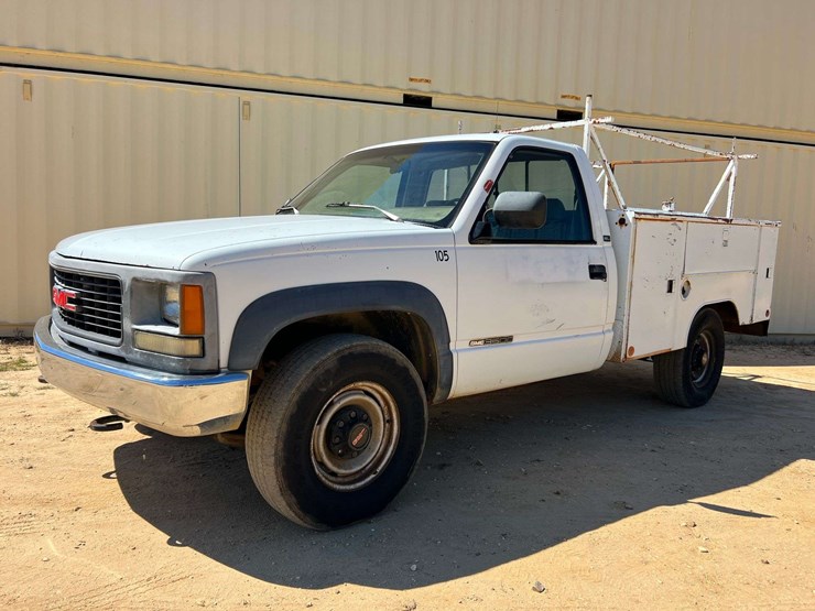 1994-gmc-sierra-2500-image-1