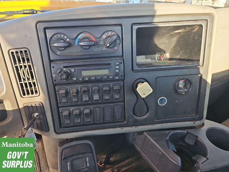 2010-international-workstar-7500-image-19