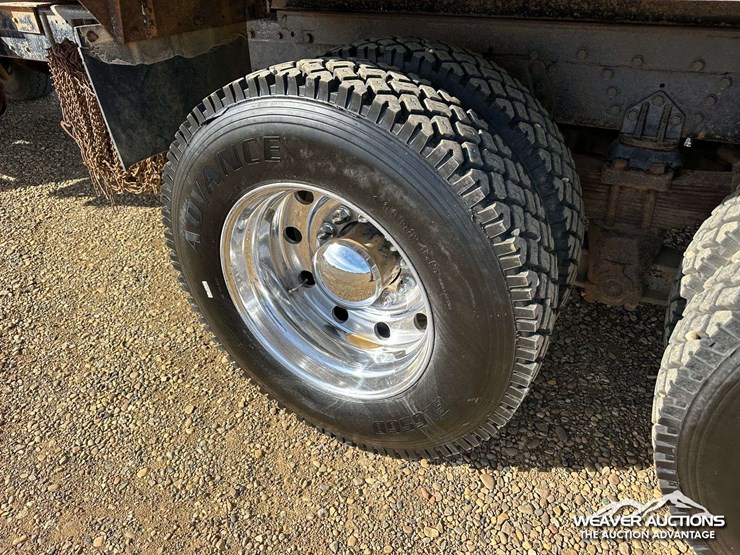 kenworth-t800b-image-43