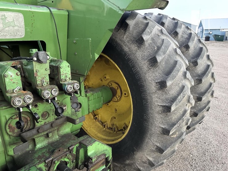 1979-john-deere-8640-image-18