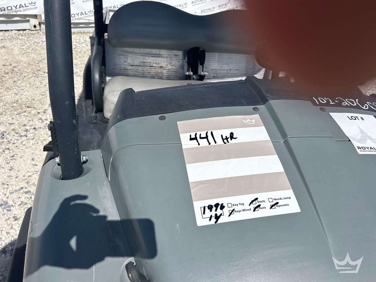 2023-club-car-carryall-1500-4x4-diesel-utility-cart-image-21
