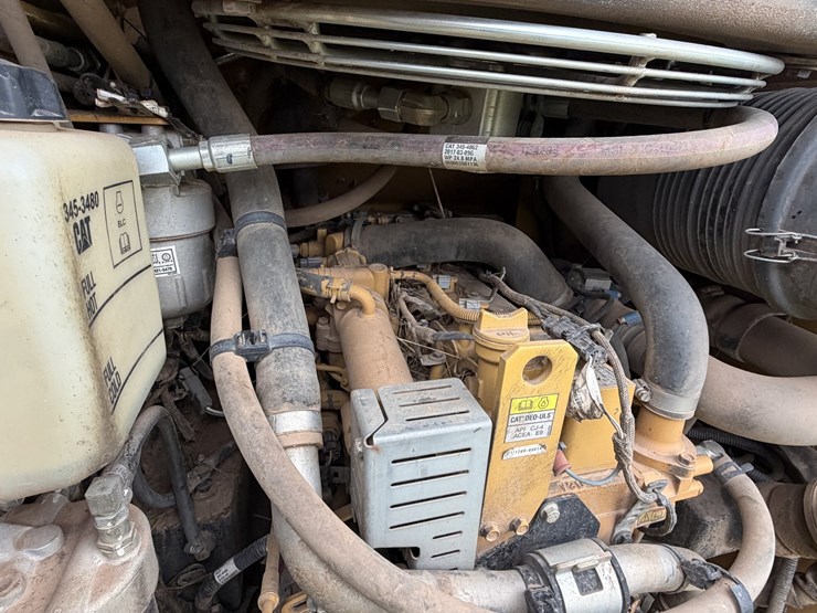 caterpillar-259d-image-36