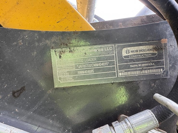 new-holland-c332-image-31