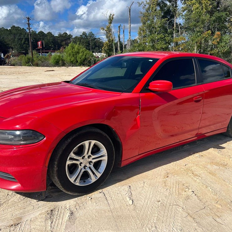 2017 Dodge Charger 4-Door Sedan (224,247 Miles)