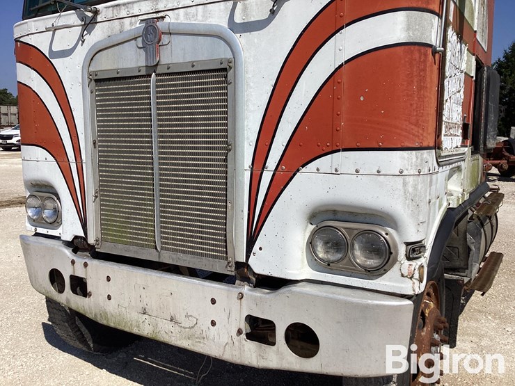 1984-kenworth-k100-image-13