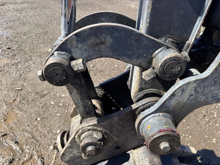 deere-27d-image-14