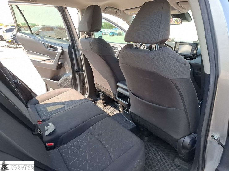 2020-toyota-rav4-image-18
