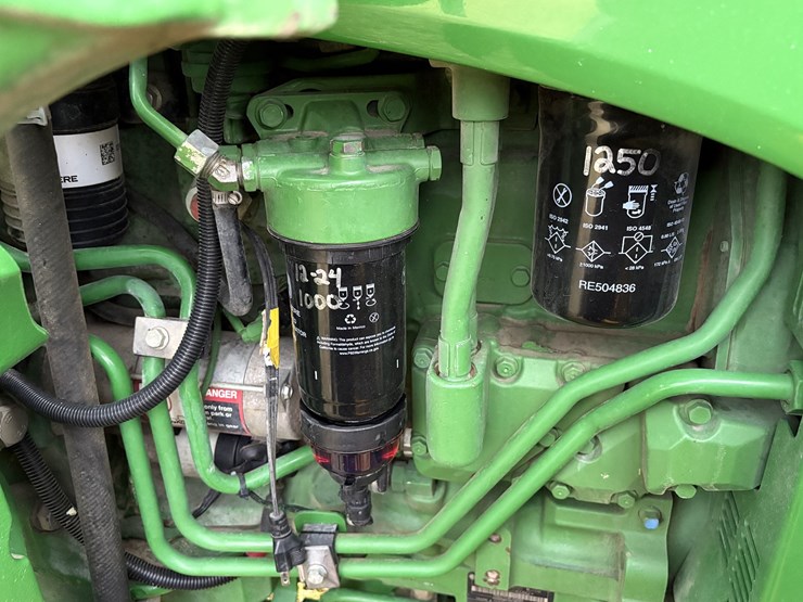 2018-john-deere-5125r-image-22