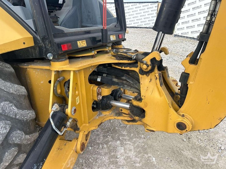 caterpillar-420f2-it-image-31