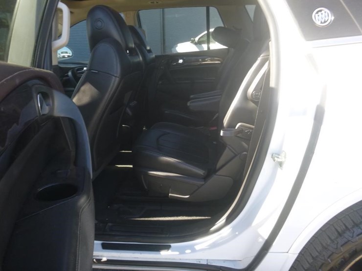2016-buick-enclave-image-7